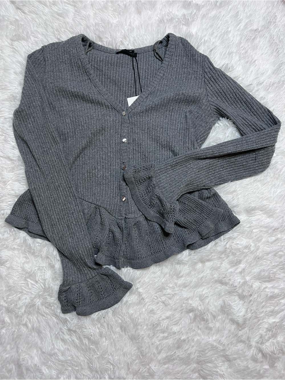Zara Ribbed V-Neck Peplum Sweater